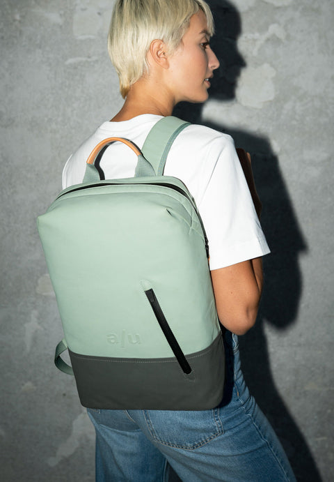 aunts & uncles Rucksack Hamamatsu sage green