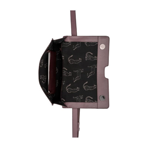 Burkely - Clutch - Burkely Modest Meghan Baguettebag light purple