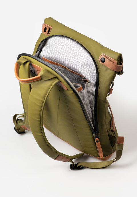 aunts & uncles Rucksack Yokohama marshland