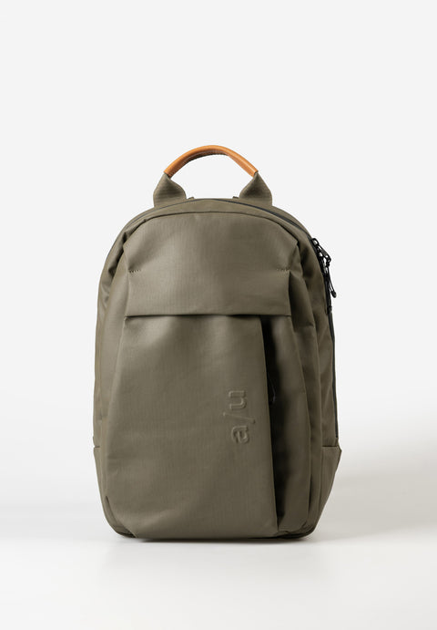 aunts & uncles Rucksack Toshimoi RE fallen rock