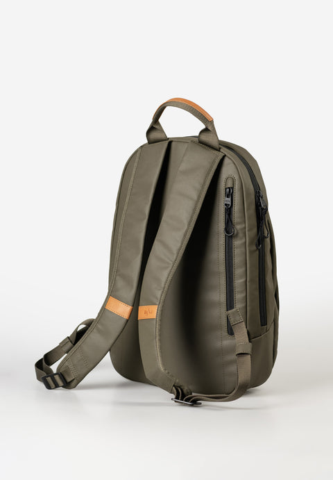 aunts & uncles Rucksack Toshimoi RE fallen rock