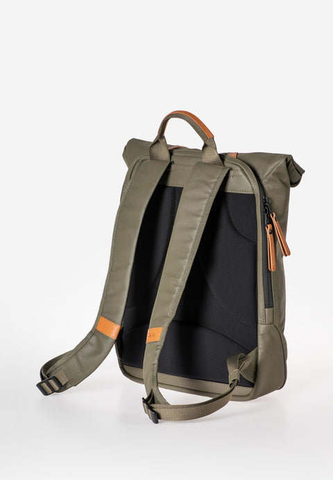 aunts & uncles Tama RE fallen rock