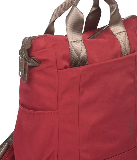 KCB Rucksack Mochila Mediana cereza