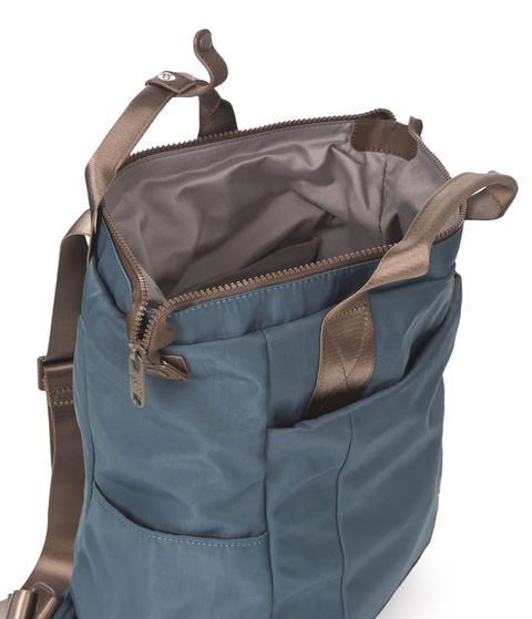 KCB Rucksack Mochila Mediana petroleo