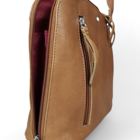 NIKA Umhängetasche 4680 (M) cognac (nur online verfügbar)
