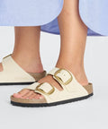 Birkenstock - Hausschuhe - Birkenstock Arizona Big Buckle ecru