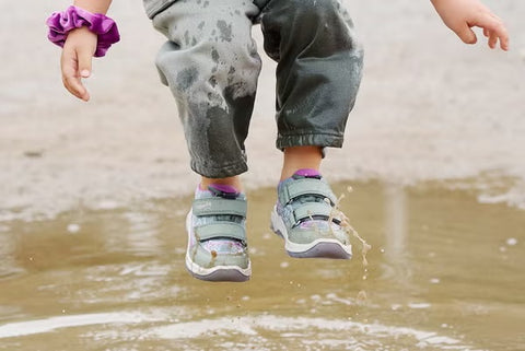 Kinderschuhe